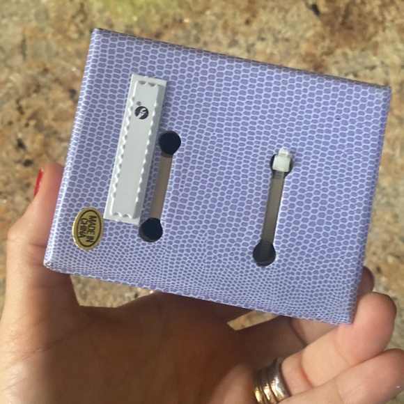 Macy’s gold women watch - Picture 4 of 4